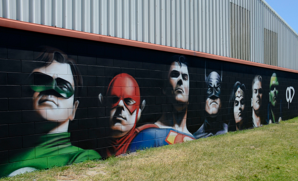 justice-league-comic-geek-street-art-mural